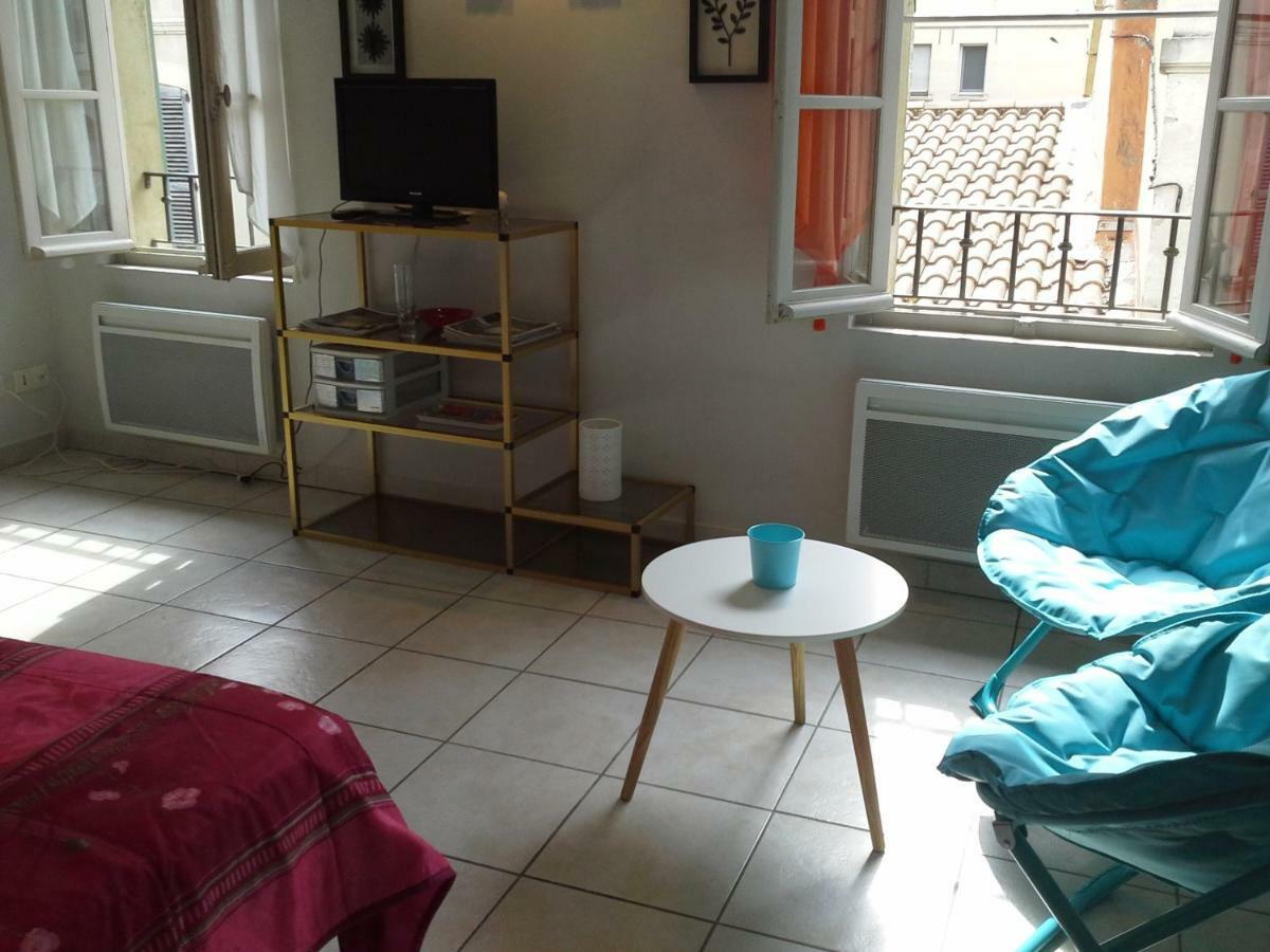 Appartement Terrasse - Hypercentre Avignon Exteriör bild